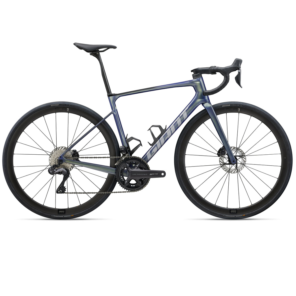 2025 Giant Defy Advanced Pro 0