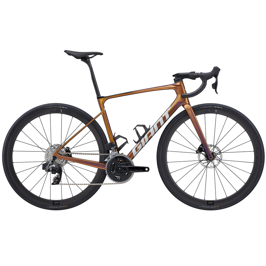 2025 Giant Defy Advanced Pro 1